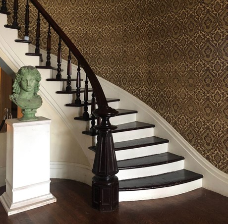 Refinishing vs Recrafting Your Staircase